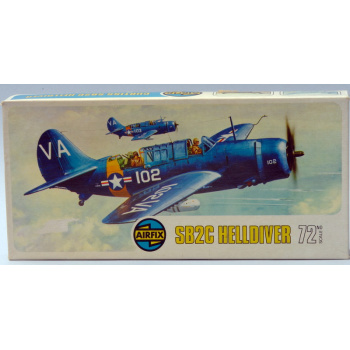 72_curtiss_sb2c_helldiver_airfix