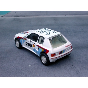 peugeot205t16presentationprovencemoulage-45-2